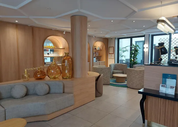 Mercure Paris Arc De Triomphe Wagram